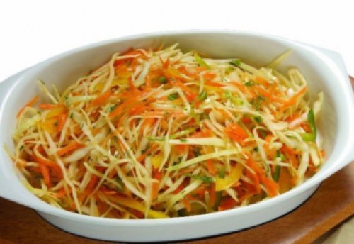 Диетический салат из моркови