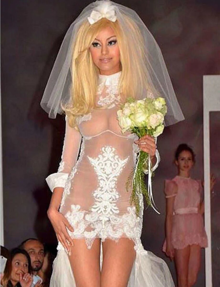 Дизайнер свадебного платья обещал лучший наряд невесты за секс 