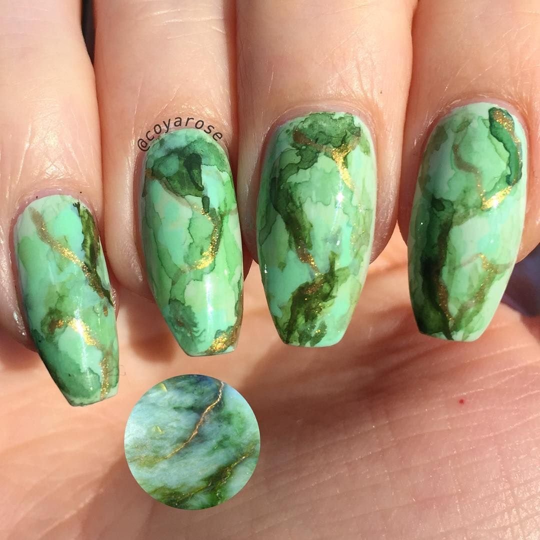 Мраморные Ногти Зеленые