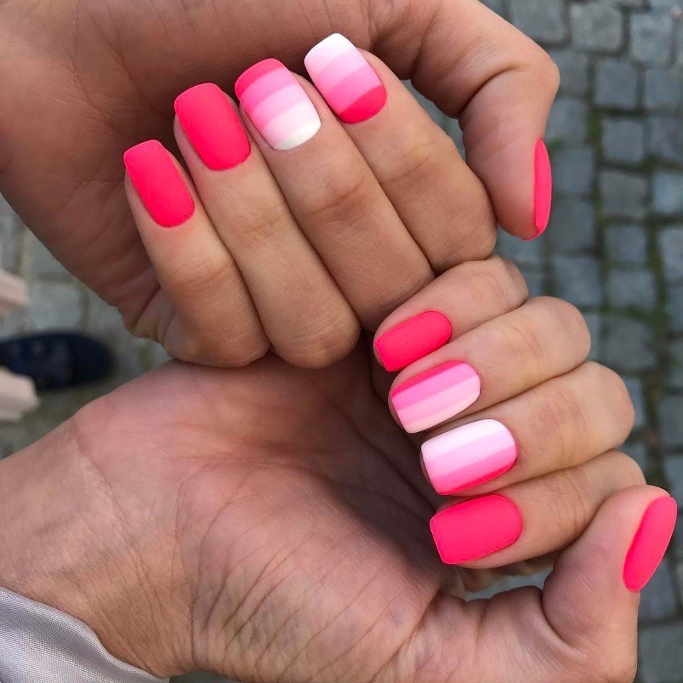 Розовые Матовые Ногти Дизайн