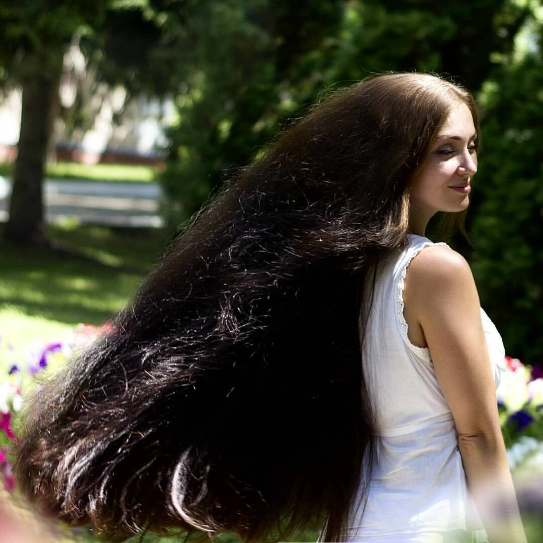 Фото Молодой Девушки Длинный Волос