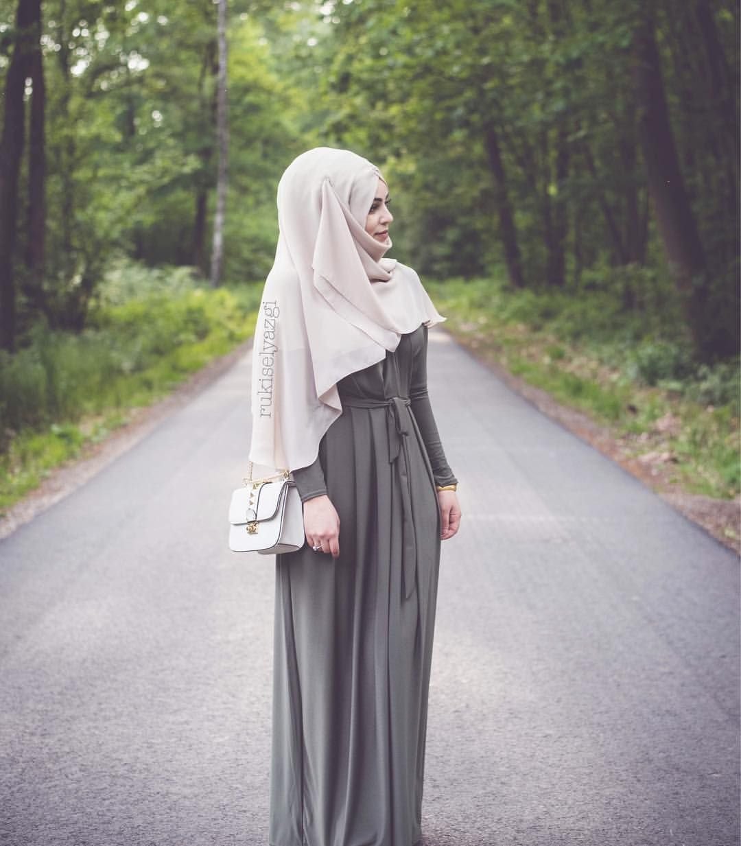 Девушка В Мусульманских Нарядах Фото