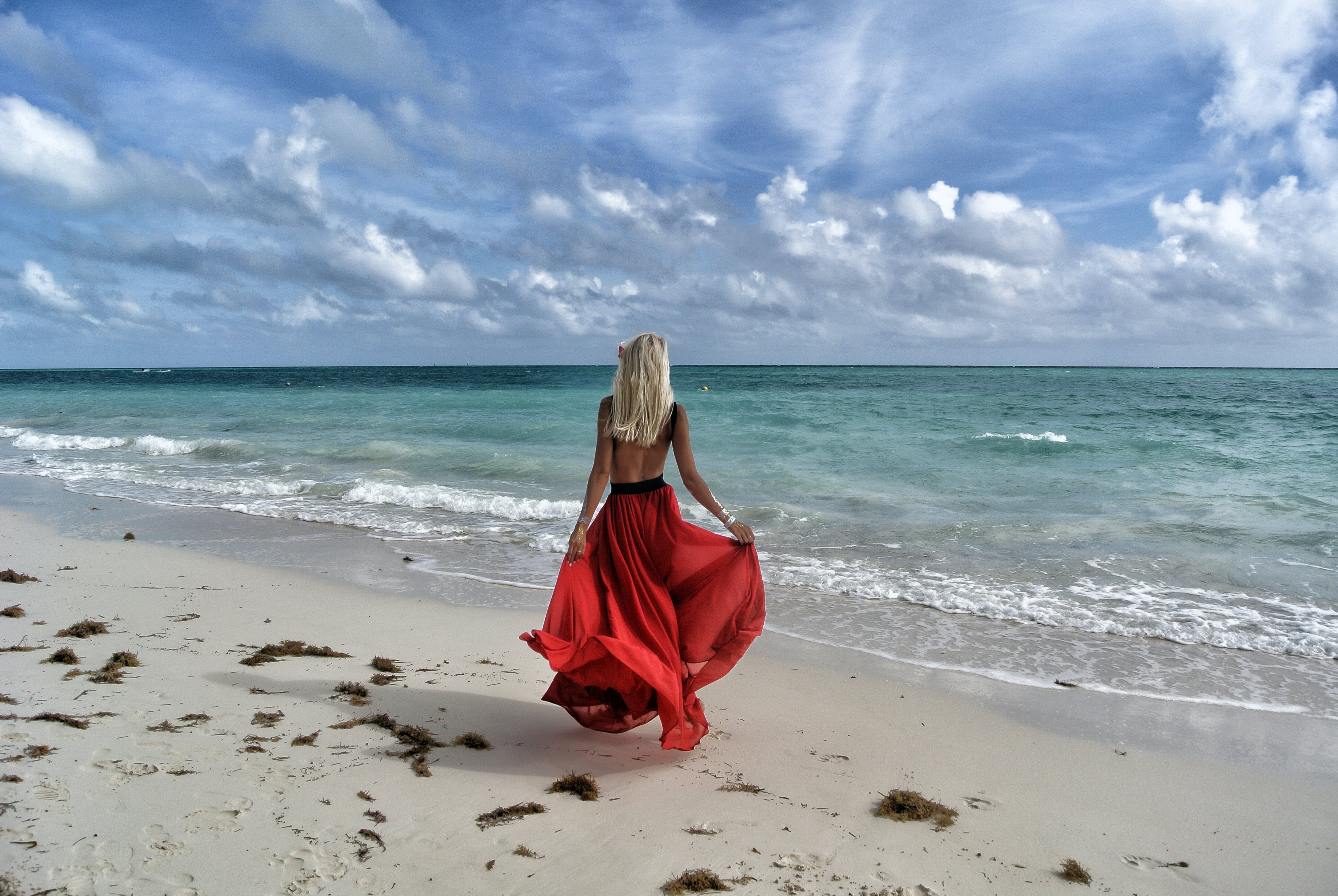 Красивые фото блондинки на пляже