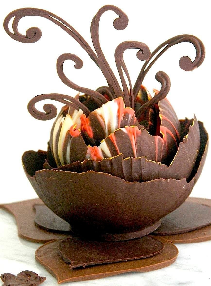 Изделия из шоколада. Шоколадные украшения. Необычные изделия из шоколада. Декорации из шоколада.