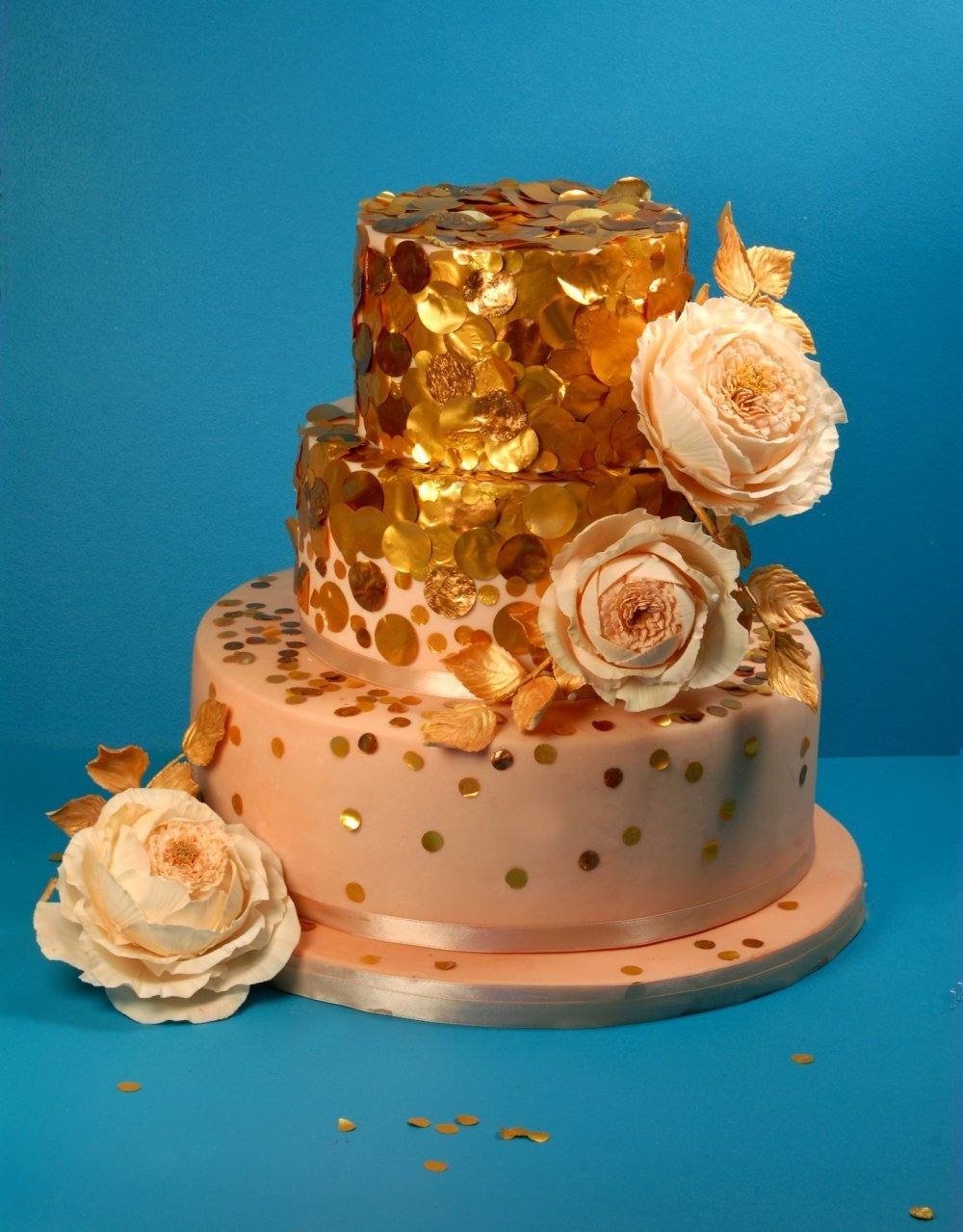 Рецепты торт с золотом. Красивые торты. Шикарный торт. Шикарный торт на день рождения. Самые красивые торты на день рождения.