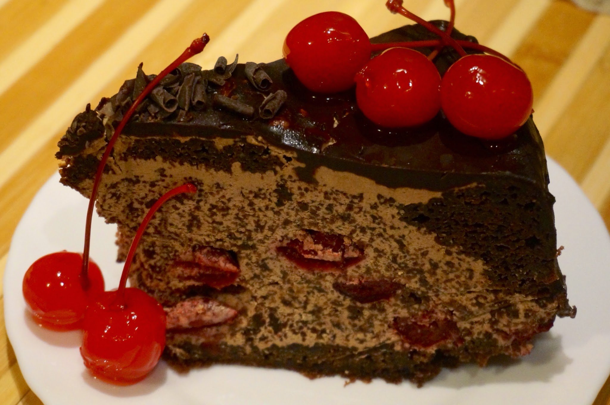 Торт Шоколадно Вишневый