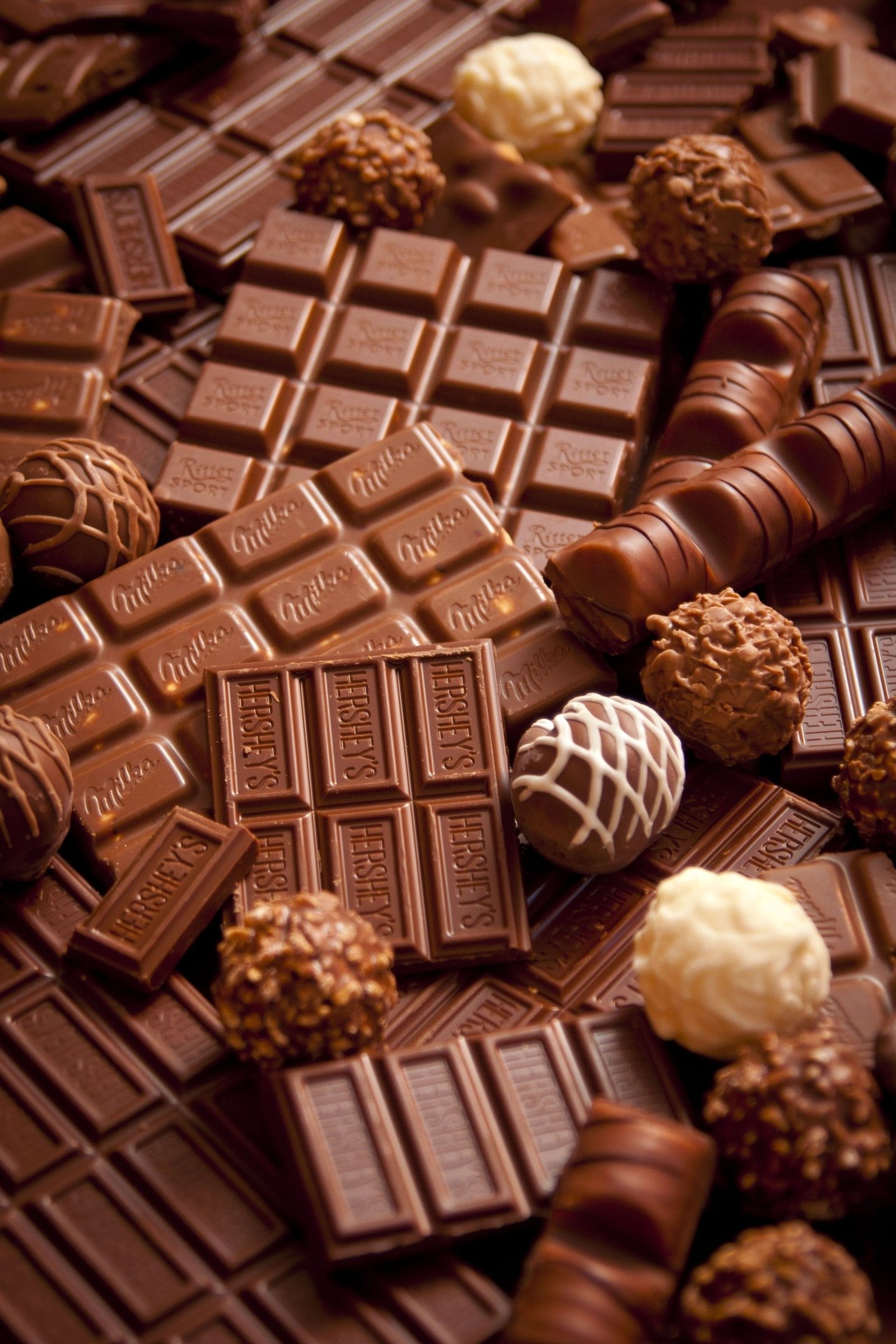 Покажи картинку шоколада. Темпо шоколадка. Красивые конфеты. Шоколадные конфеты. Шоколадный.