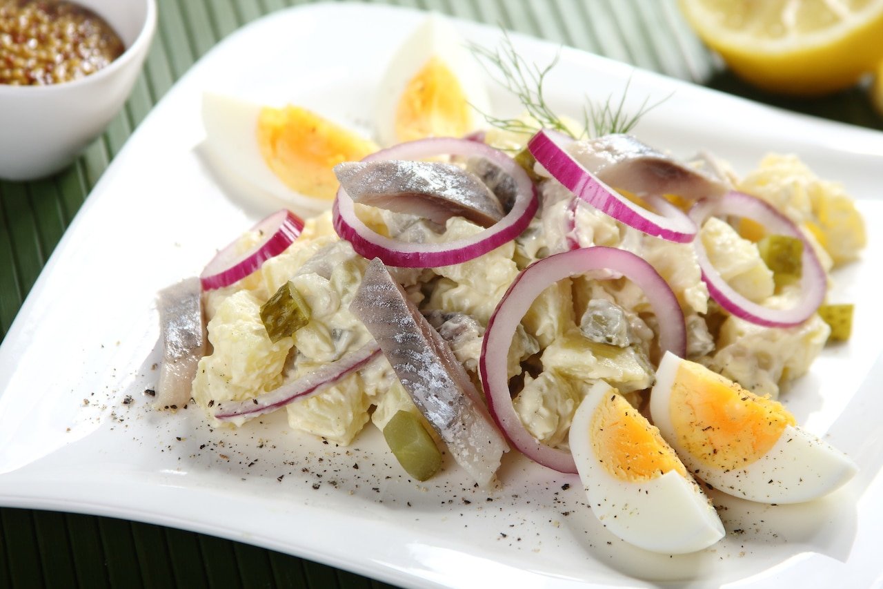 Рецепты из сельди соленой с фото простые и вкусные блюда