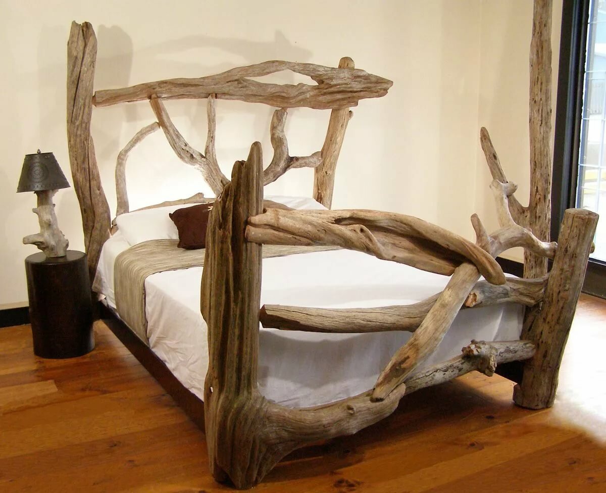 Что можно из дерева своими руками. Мебель из коряг кровать. Мебель из Сплавной древесины. Дрифтвуд коряги. Оригинальные деревянные изделия.