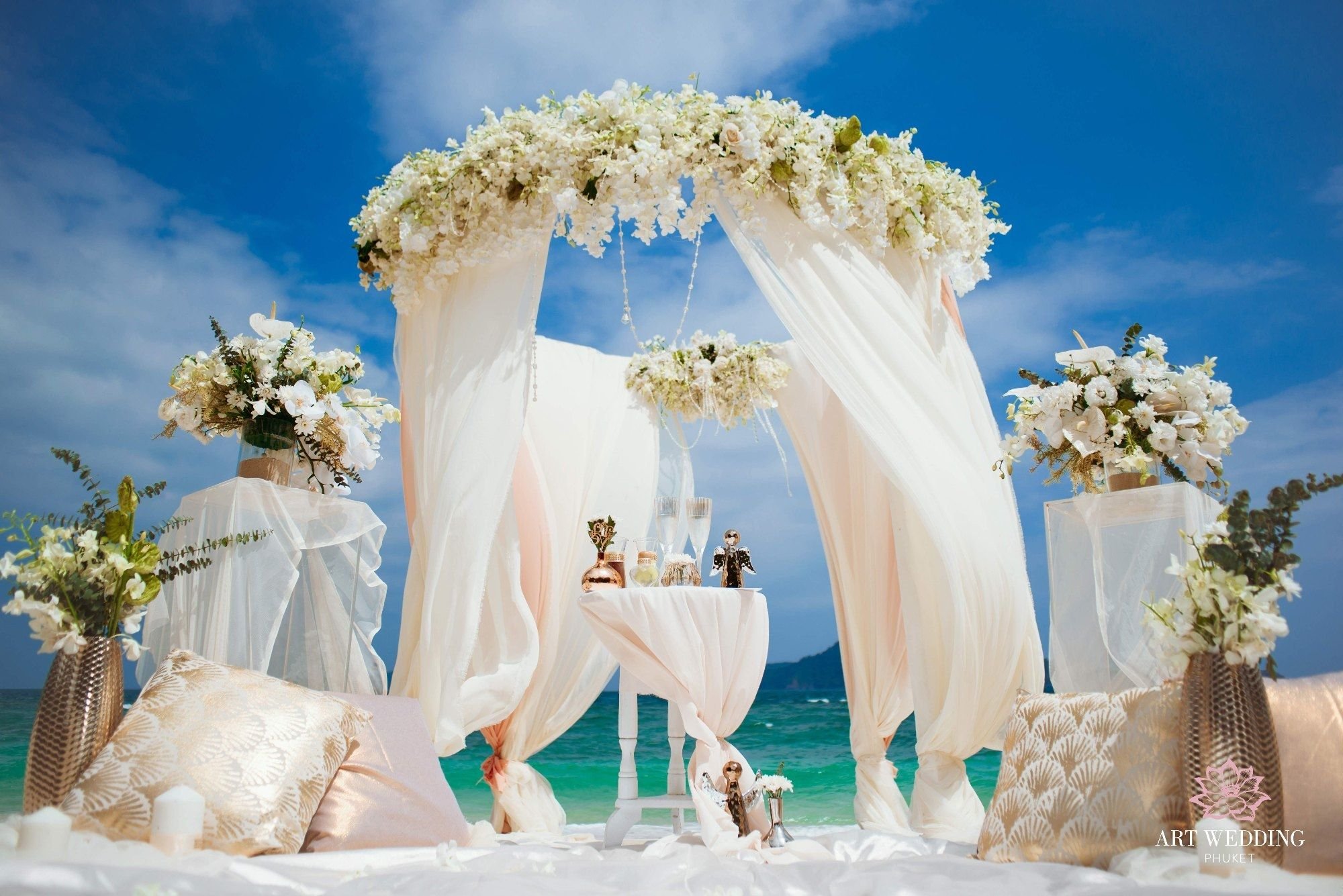 Красивые церемонии. Шикарная свадьба. Самые красивые Свадебные. Красивые места для свадьбы. Свадьба на острове.