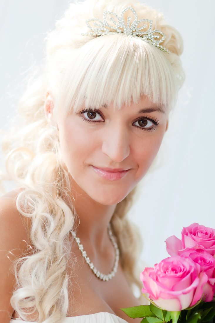 Красивая русская невеста