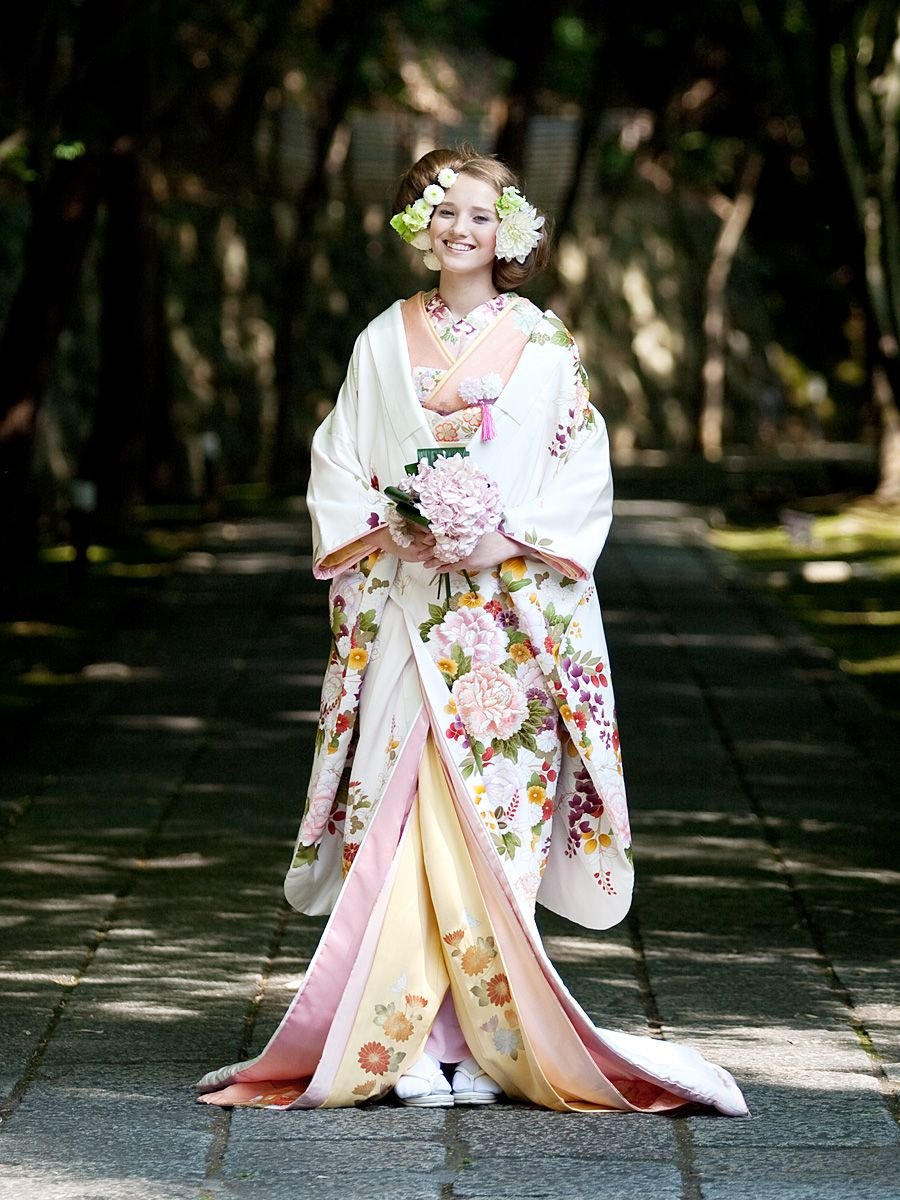 Свадебное кимоно (38 фото)