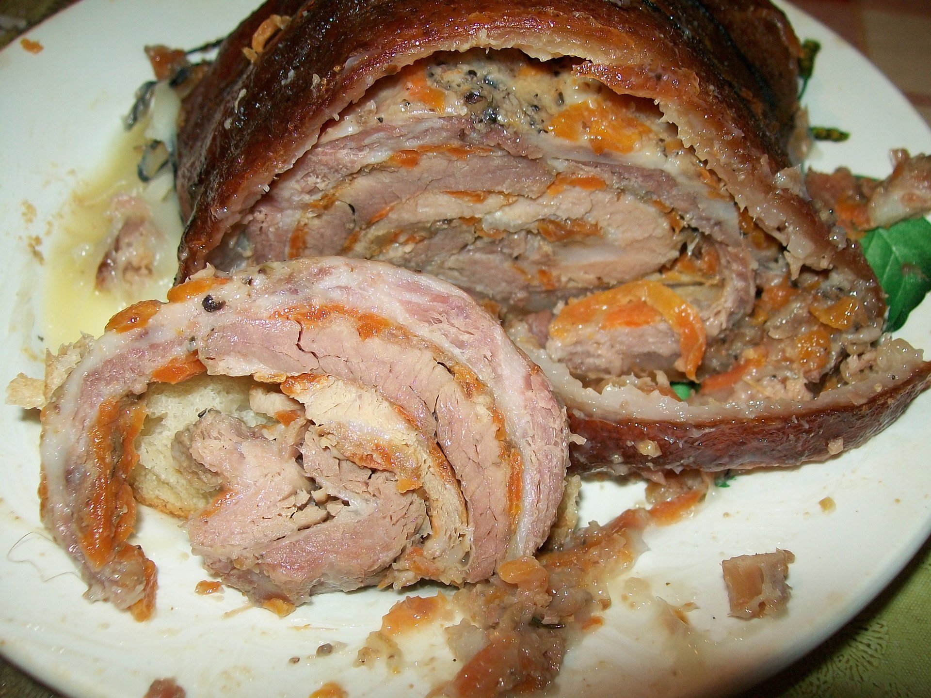 Рулет свиная запеченная в духовке рецепт