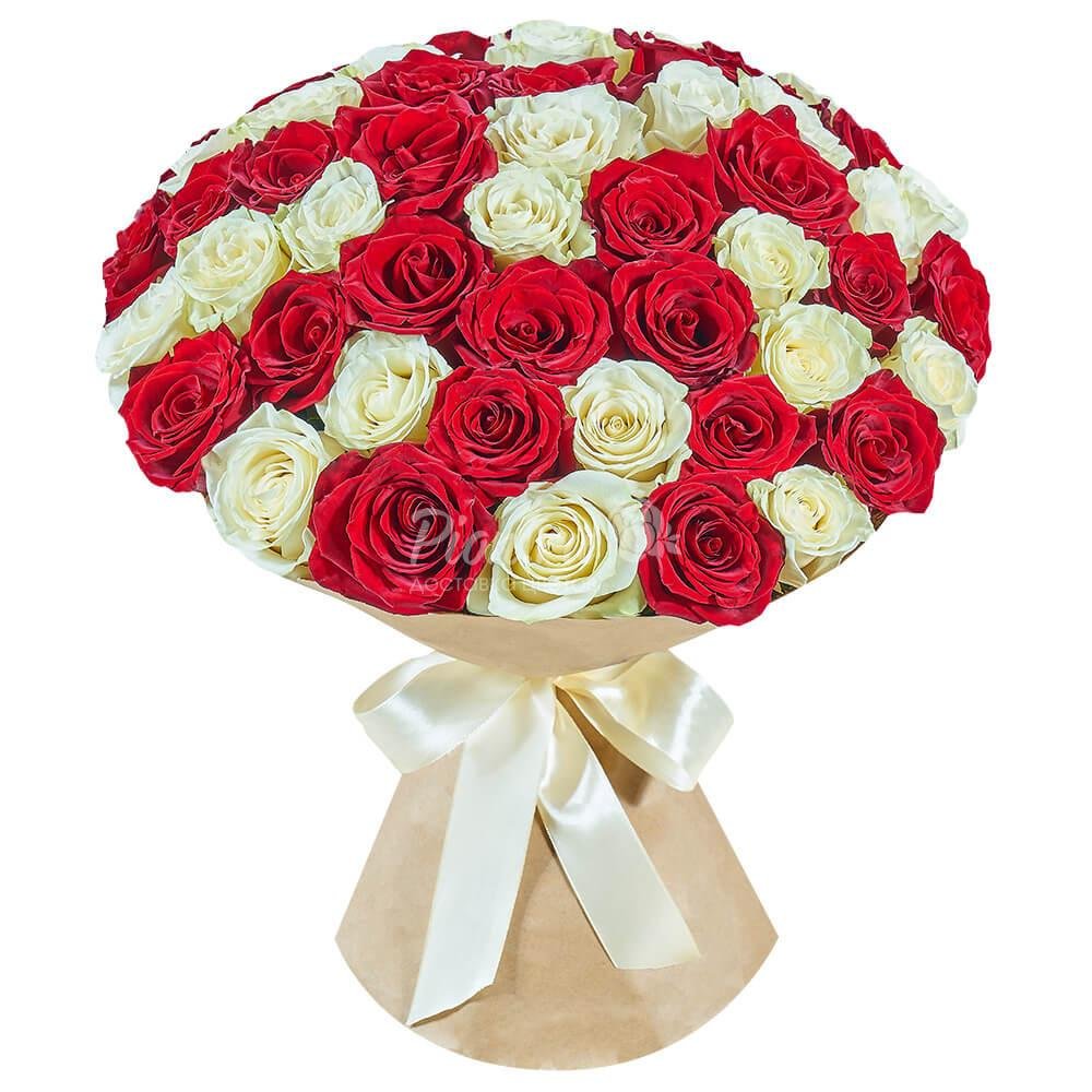 Сколько стоит букет цветов роз. Букет роз. Букет из 51 розы. Букет из красных роз. Букет из белых и красных роз.