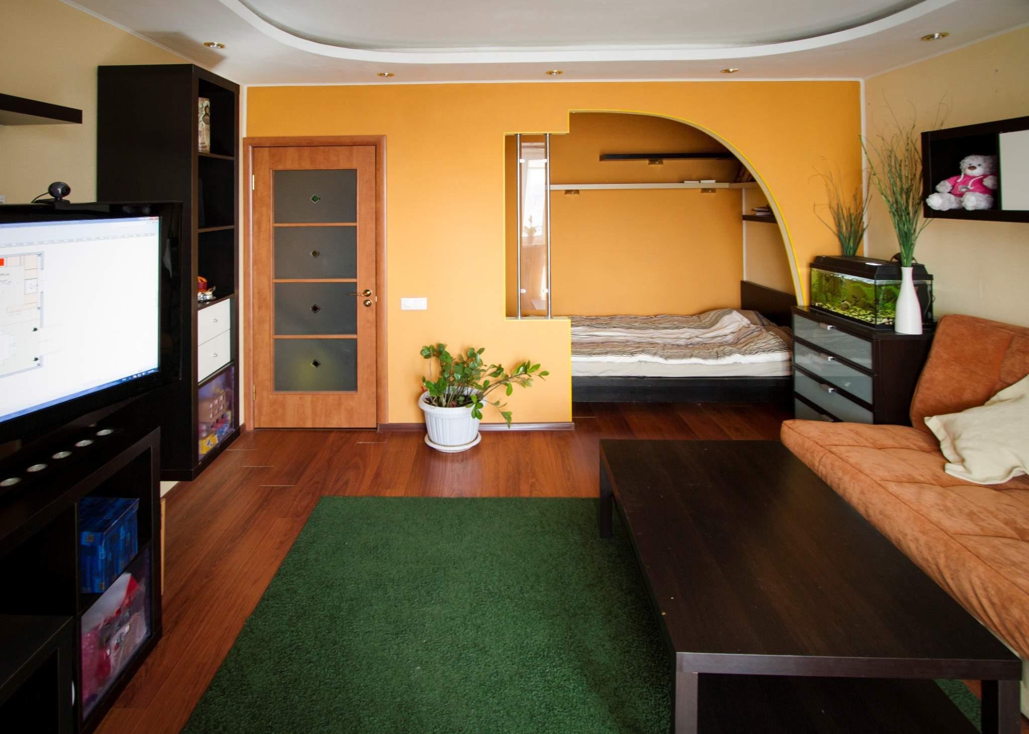 Жить в 1 комнатной квартире. Красивая планировка комнаты. Обставить однокомнатную квартиру. Обстановка комнаты. Обставить комнату.
