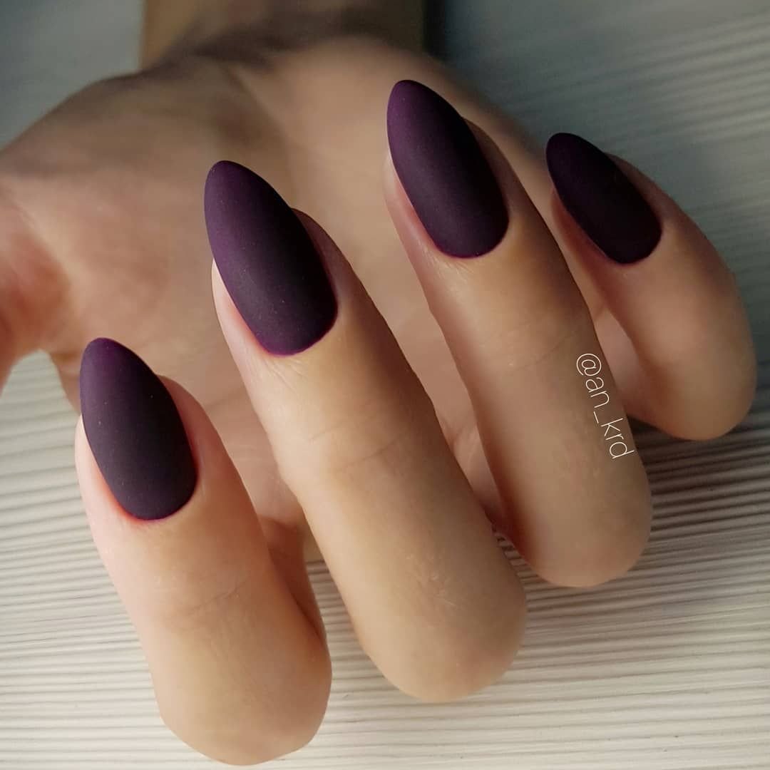 Фиолетовые матовые ногти (36 фото) .