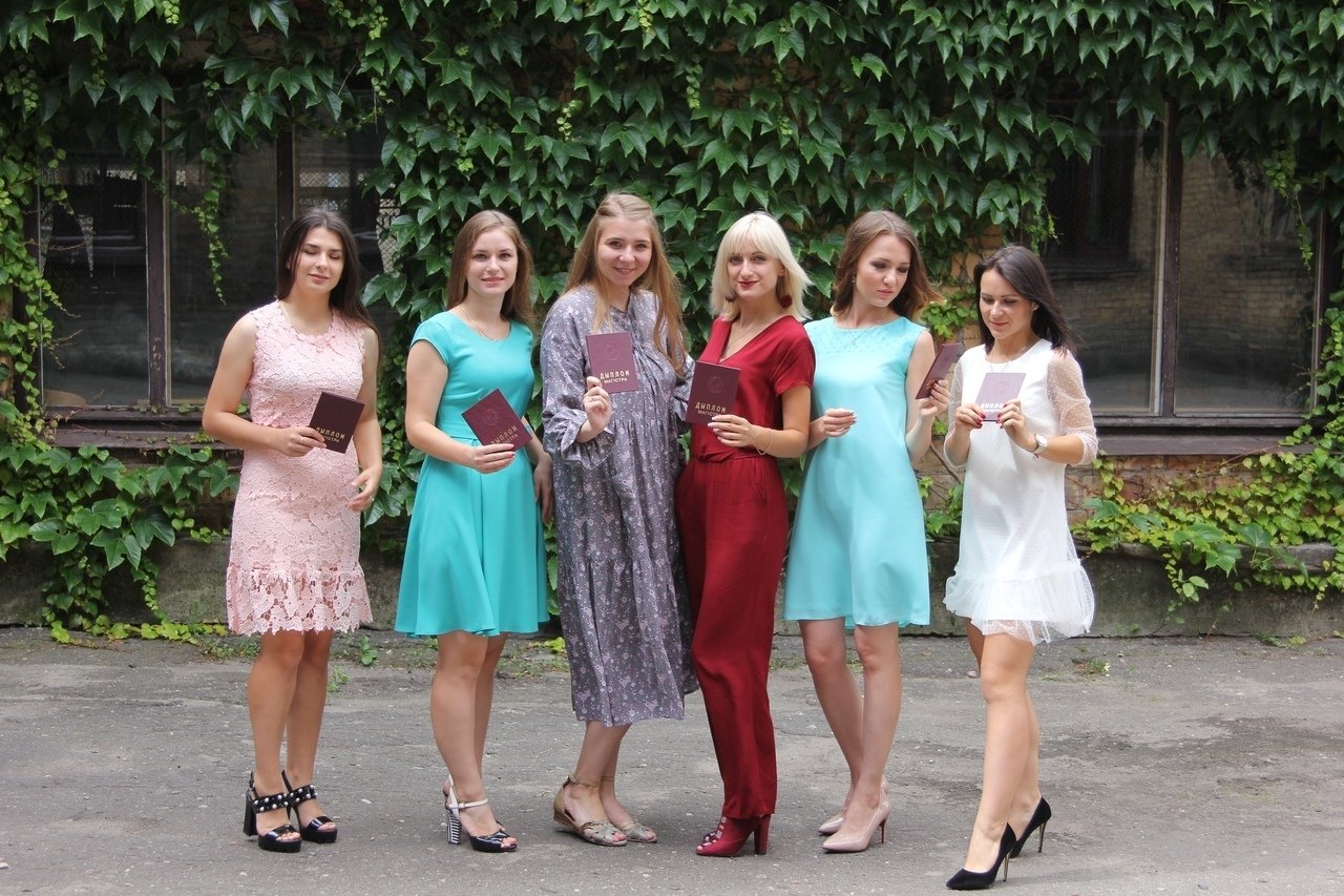 Встреча выпускников платья