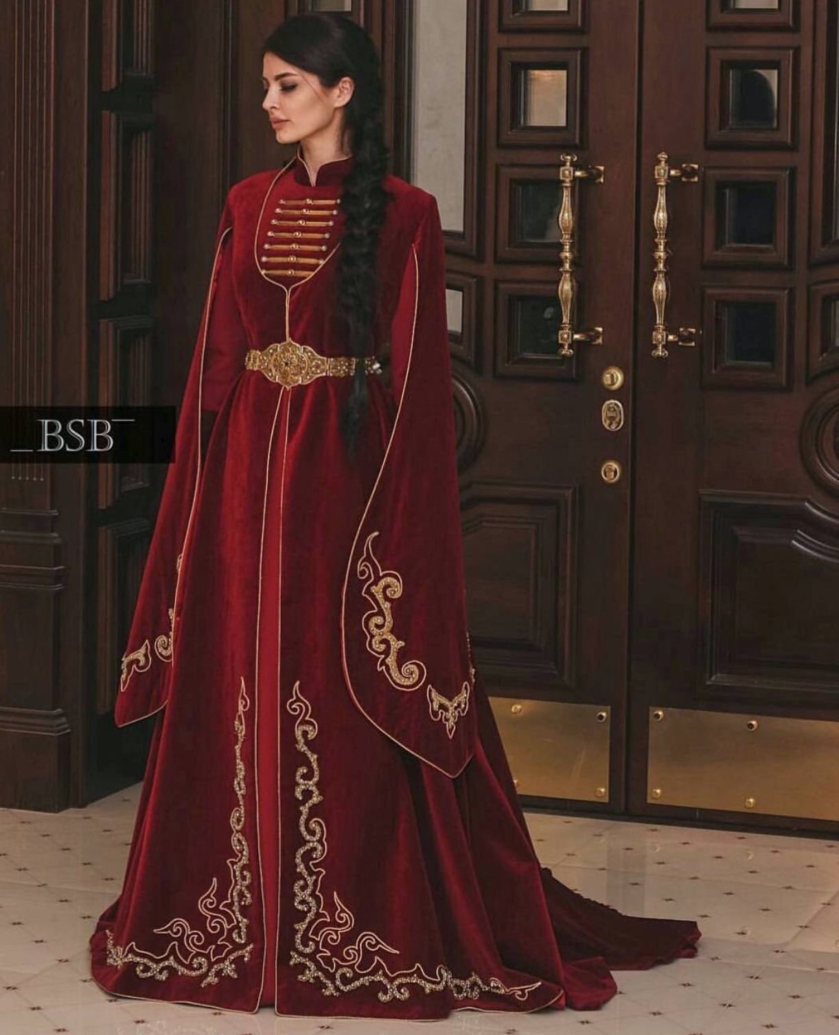 Платье в кавказском стиле (53 фото)