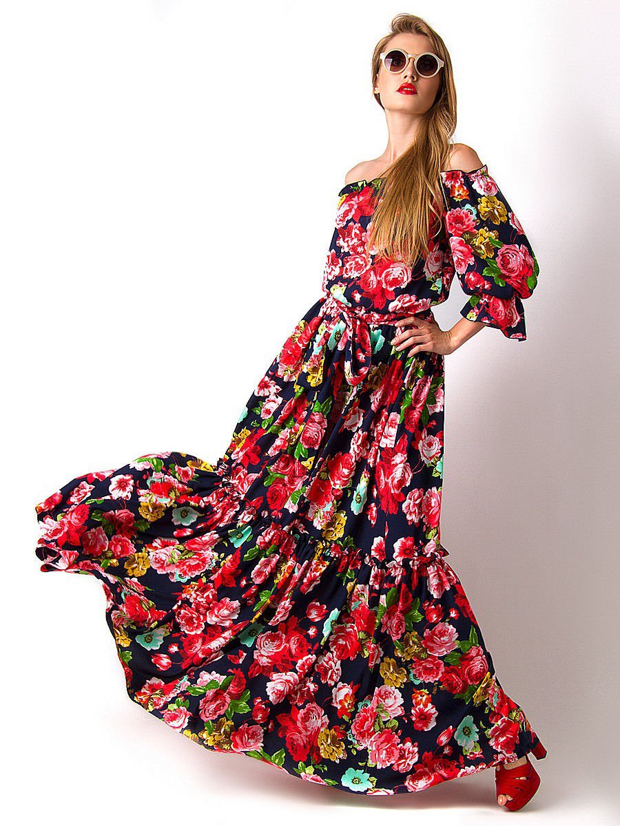 Платье в цветочек с длинным рукавом