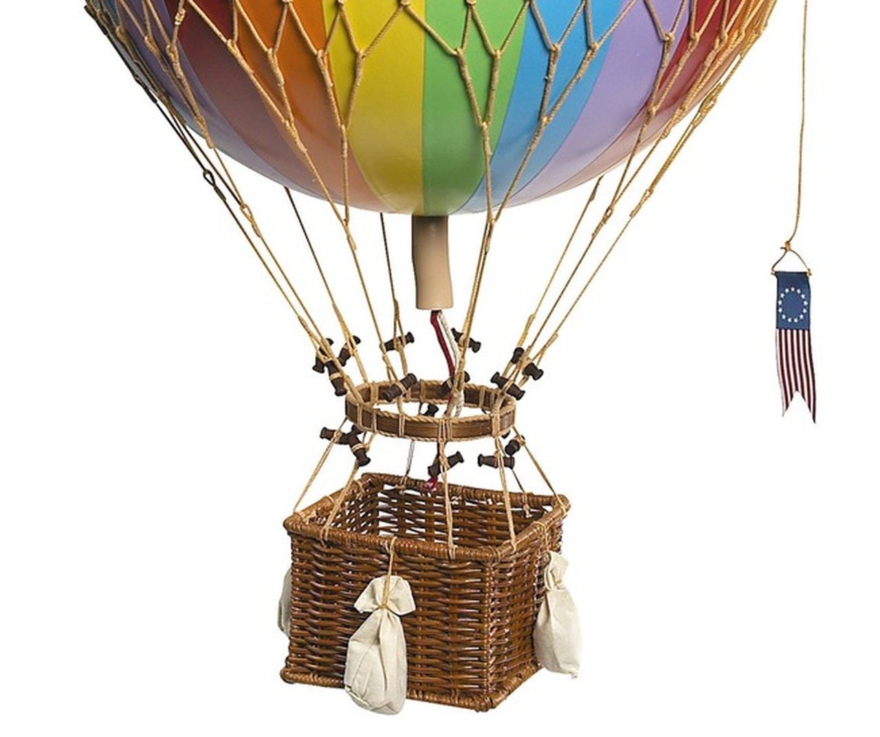 Купить шар с корзиной для полетов. Воздушный шар с корзиной. Корзинка для воздушного шара. Корзина для авоздушного ша. Плетеная корзина для воздушного шара.