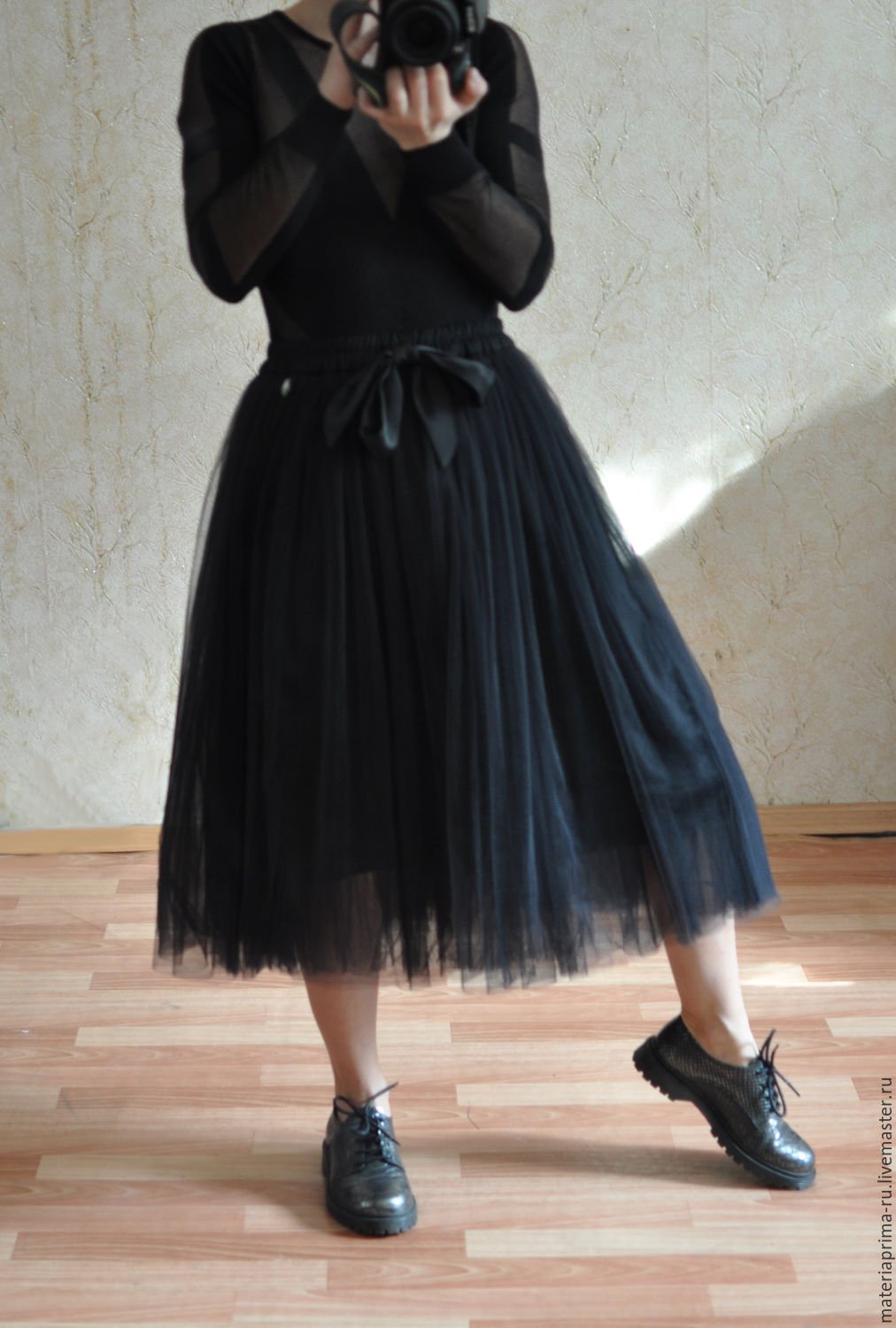 Черный фатин юбка. Фатиновое платье Zarina. Черная фатиновая юбка. Черная юбка пачка. Черное платье с фатиновой юбкой.