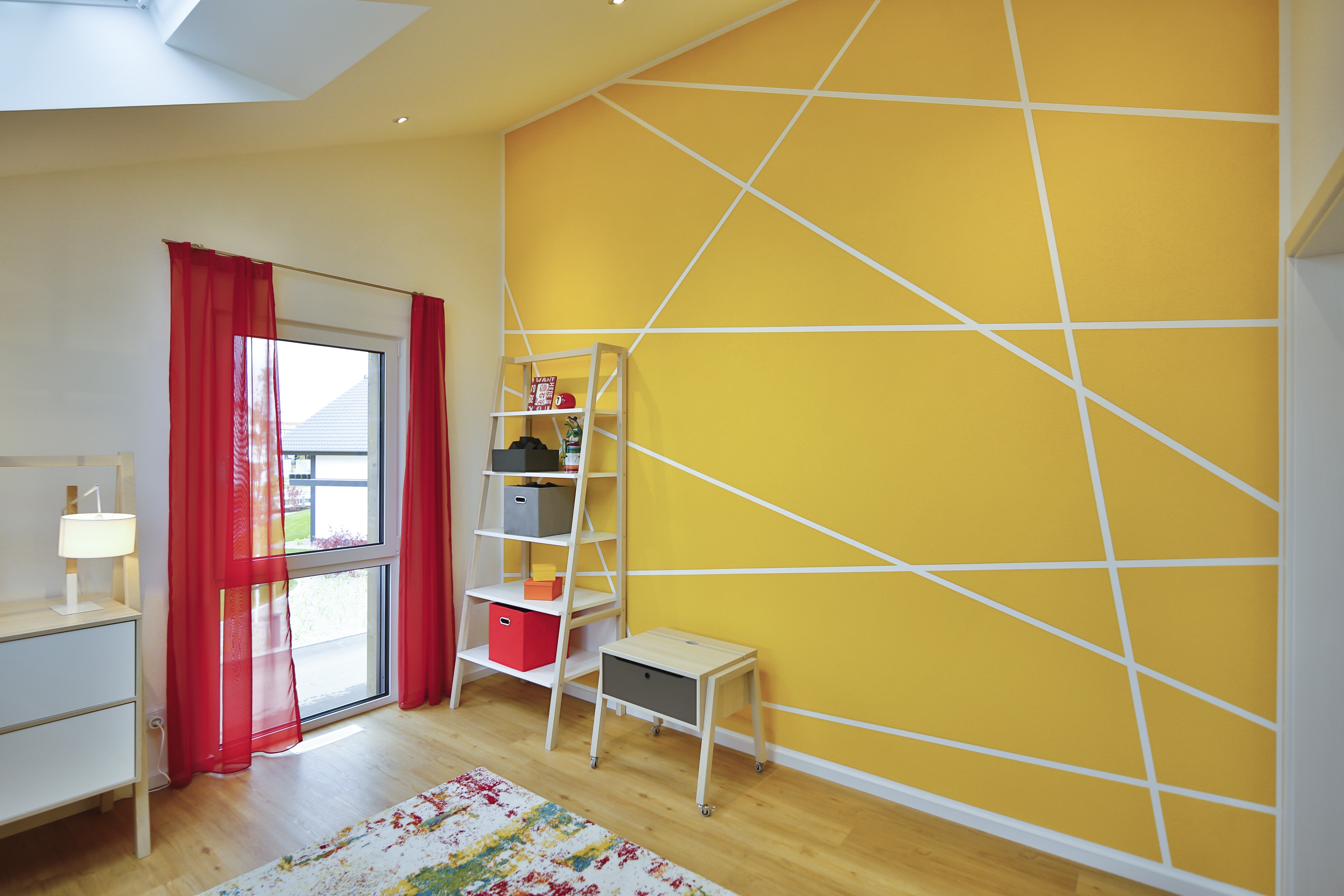 Красиво покрасить комнату. Варианты покраски стен. Разноцветные стены в интерьере. Покрашенные стены. Краска на стенах в интерьере.