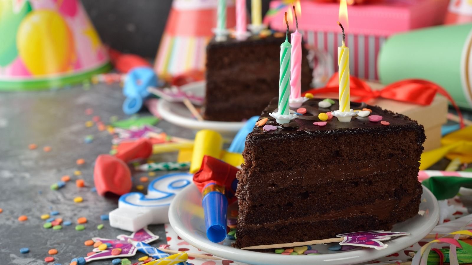 Праздничный торт на день рождения (47 фото) .
