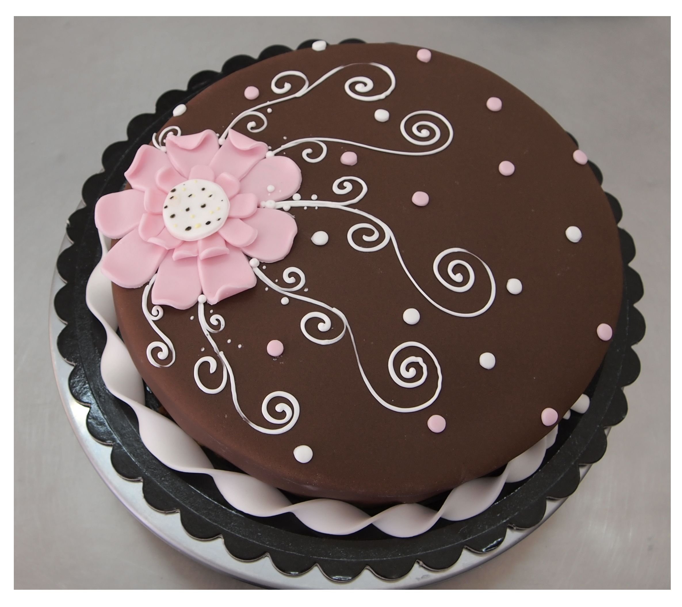Легкие красивые торты. Тортики несложные. Легкий дизайн торта. Лёгкие дизайнны тортов. Красивые легкие торты.
