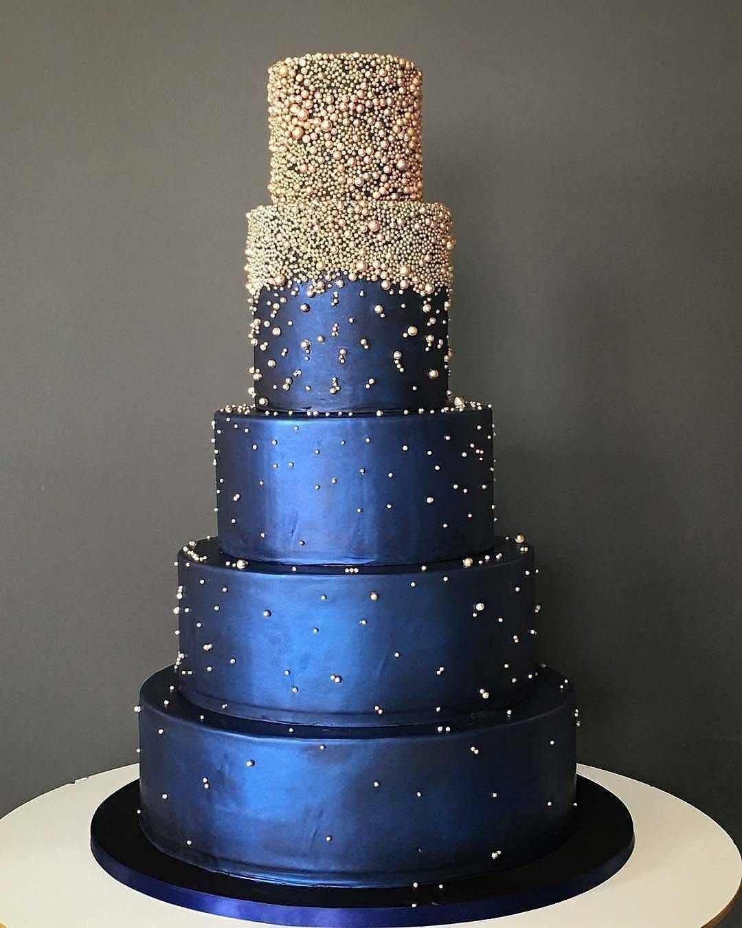 Крутые торты. Оригинальные торты. Необычные торты. Необычные Свадебные торты. Синий торт.
