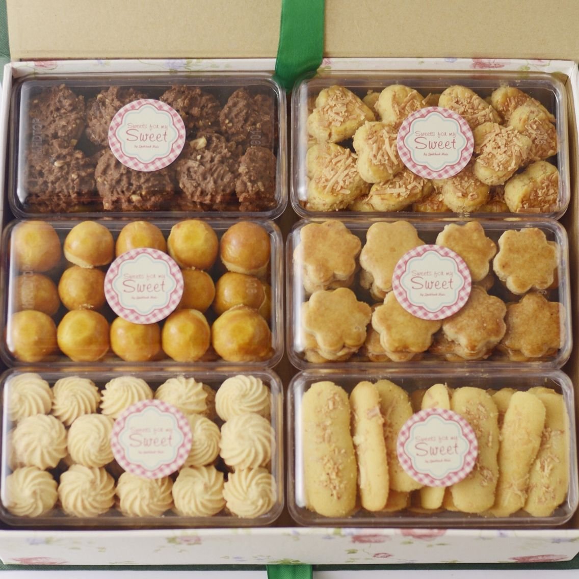 Сколько пачек печенья. Печенье в коробках. Упаковка для домашнего печенья. Печенье в коробке. Пачка печенья.
