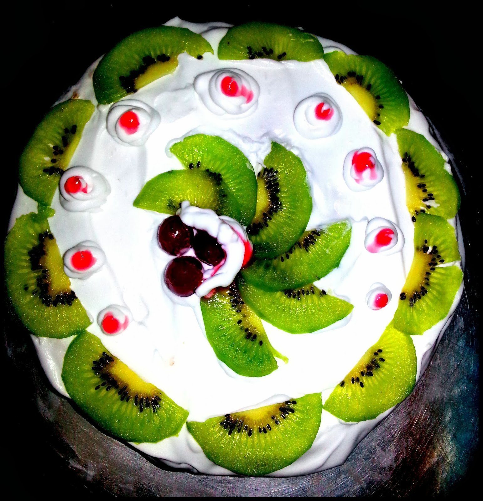 Украшение торта киви (61 фото)