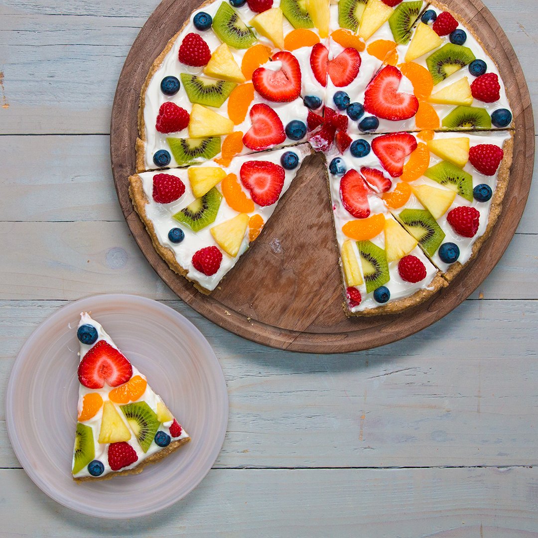 Пицца с фруктами
