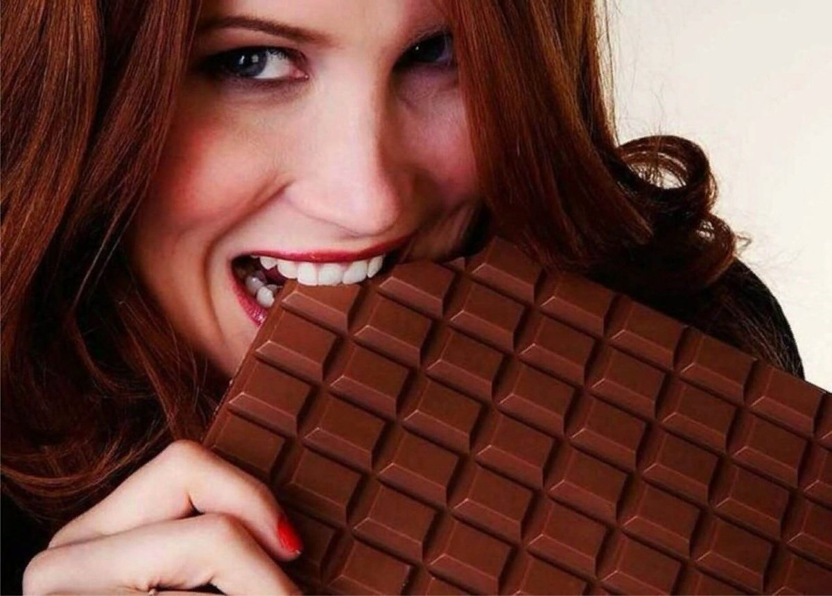 Кушать шоколад