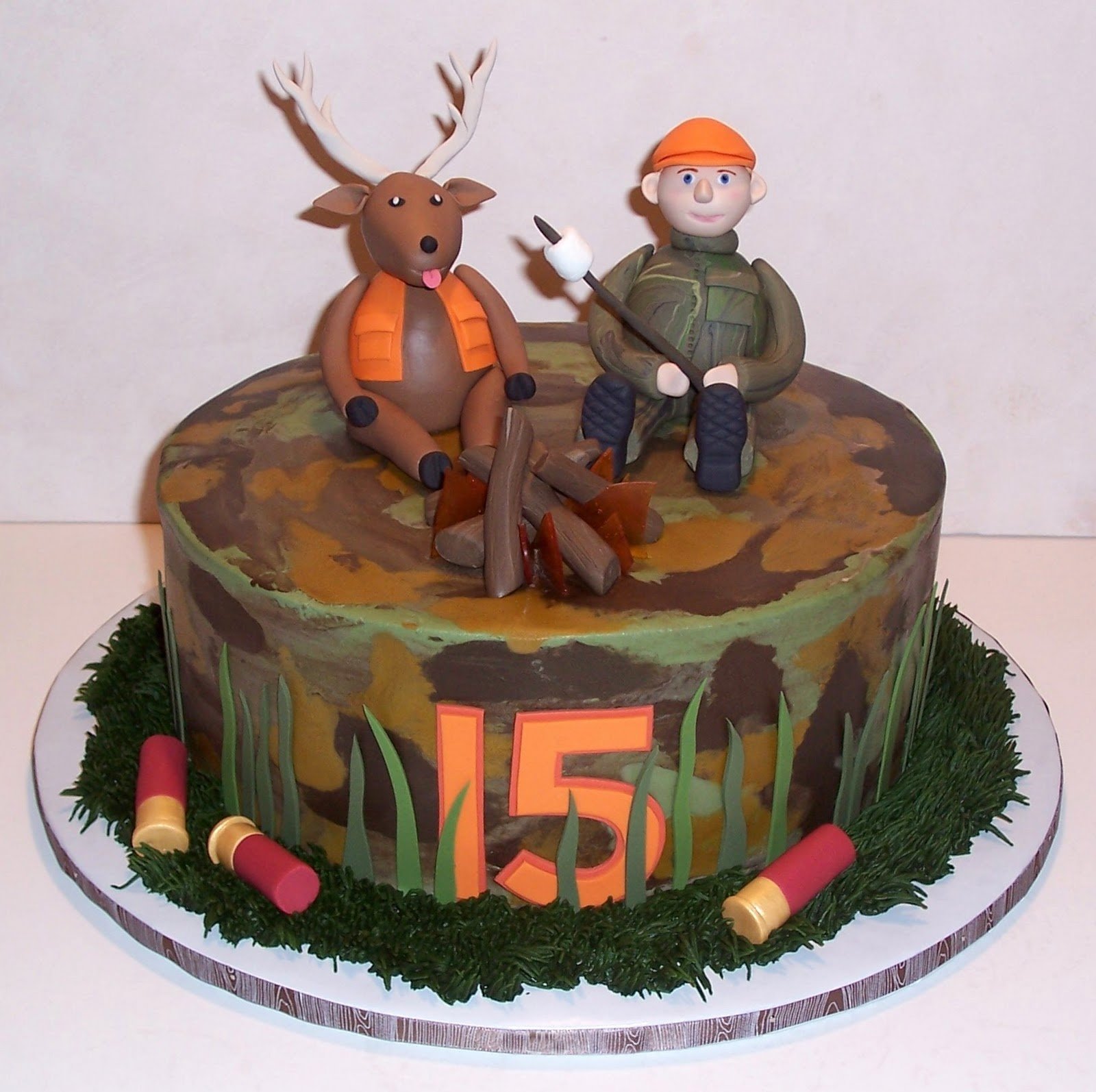 Торт с охотничьей тематикой (35 фото) 