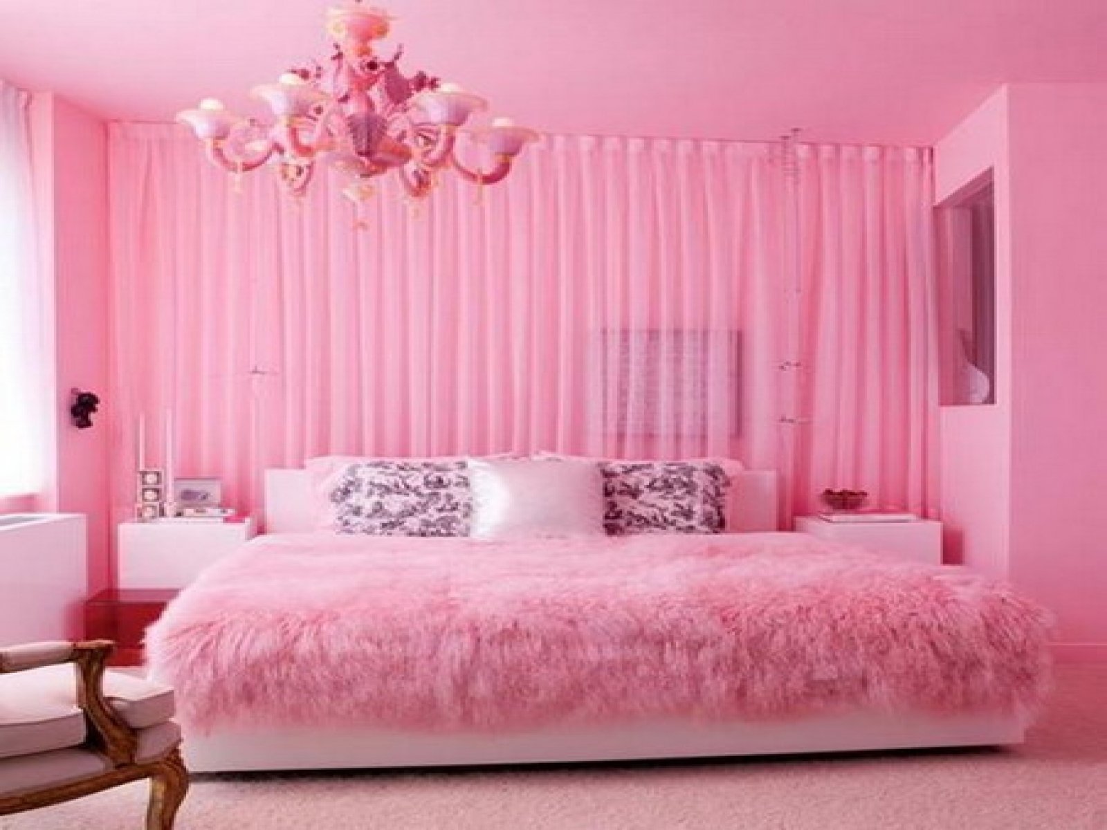 Шторы Спальню Розовыми Обоями Фото