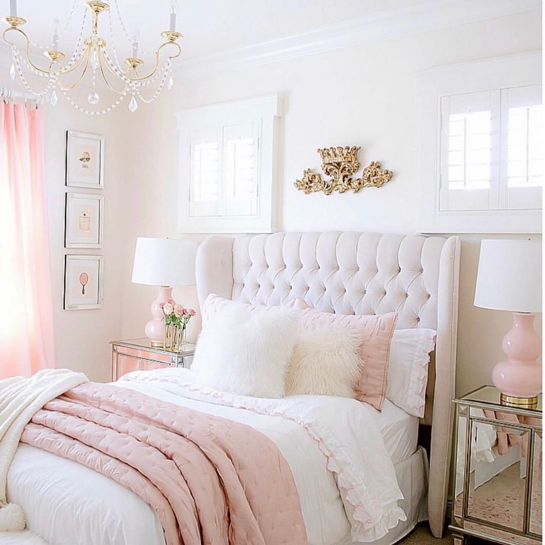 Бело розовые тона. Спальня в розовых тонах. Интерьер в пастельных тонах. Спальня в пастельных тонах. Интерьер спальни для девочки.