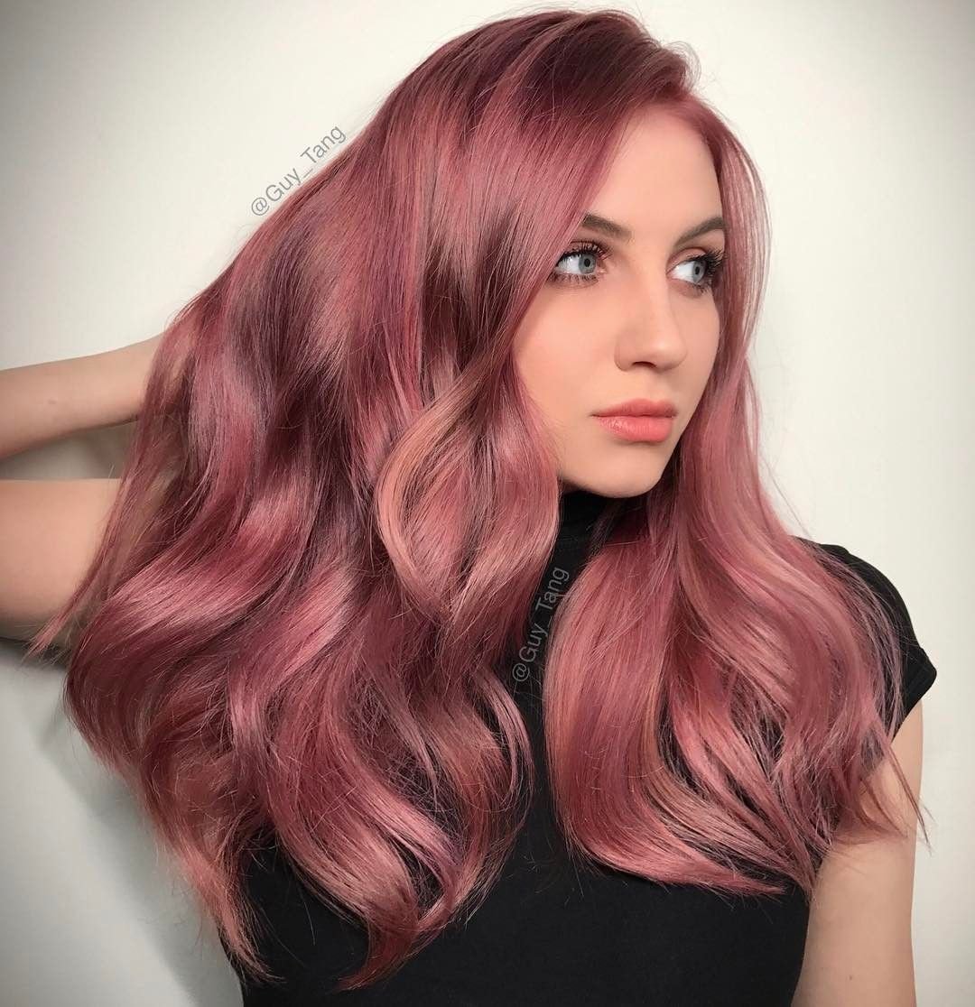 Темно розовая краска. Розовый оттенок волос. Коричнево розовые волосы. Темно розовый цвет волос. Коричнево розовый цвет волос.