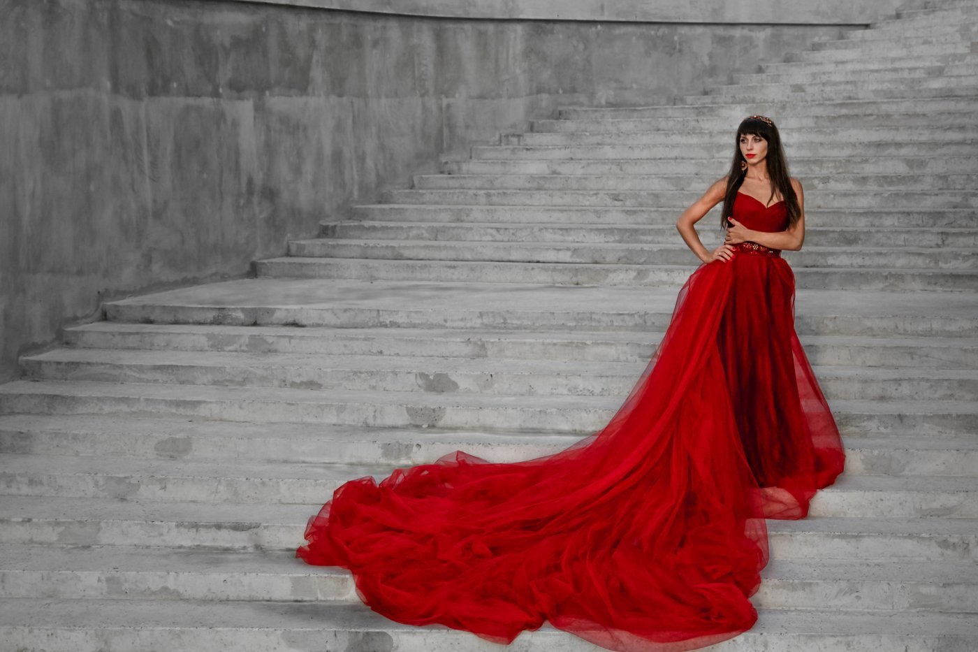 Сессия в красном платье