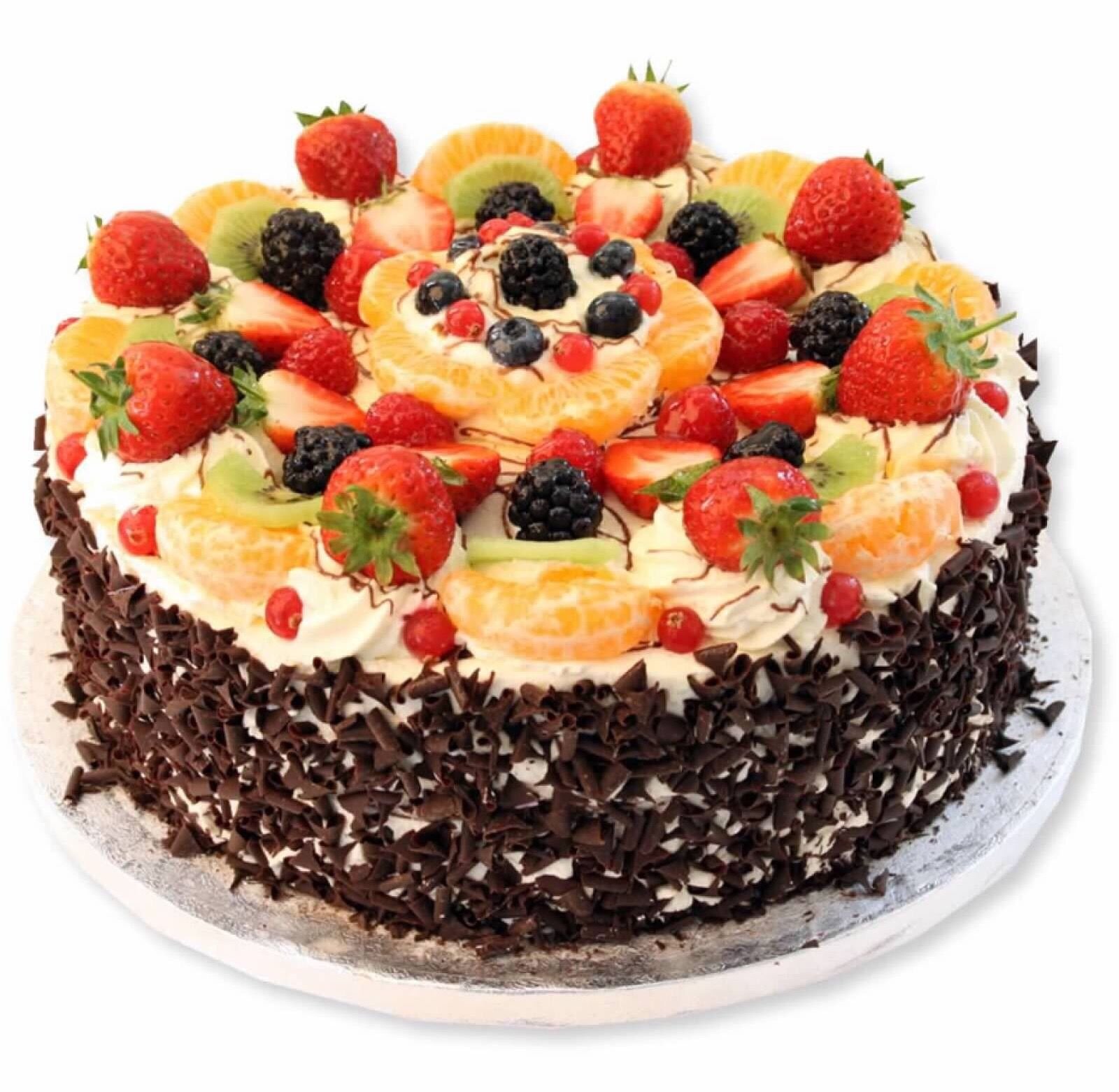 Fresh cakes. Красивые торты. Праздничный торт. Торт с фруктами. Украшение торта фруктами.