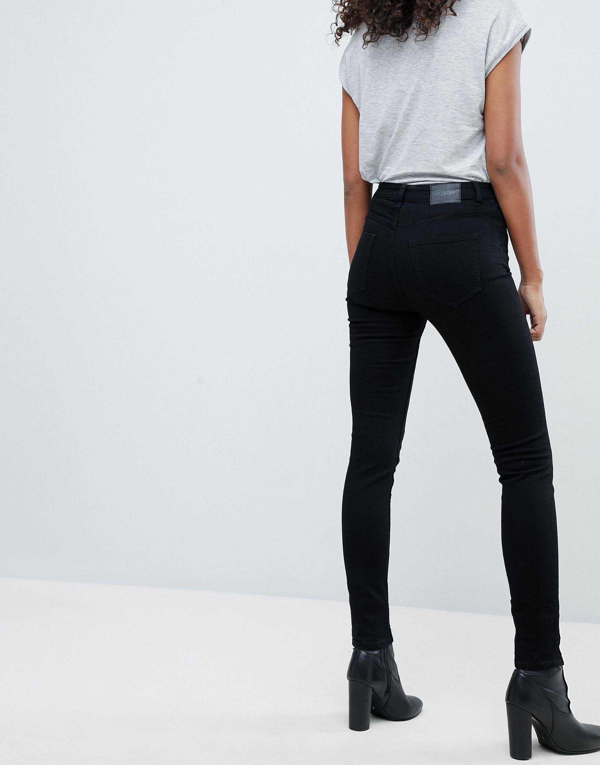 Черные джинсы женские с завышенной талией с чем носить