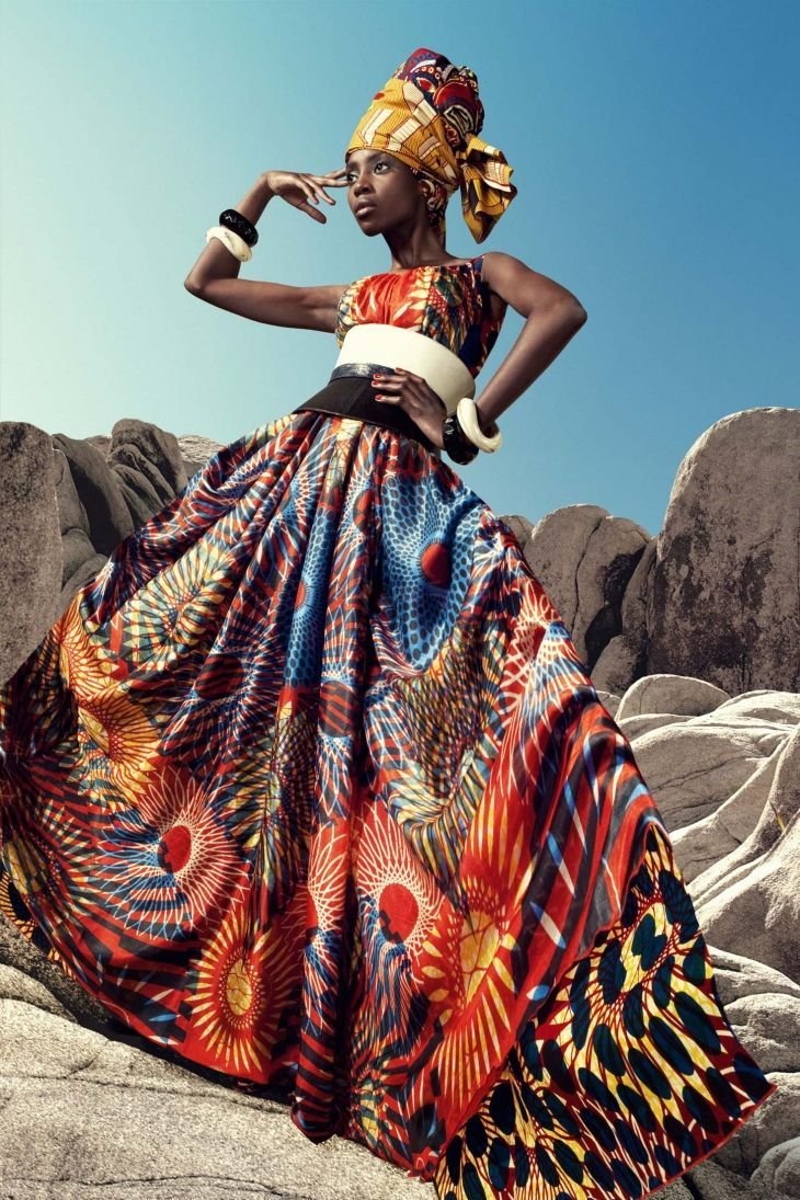 Этнические установки. Этностиль в одежде Африка. Наряд в африканском стиле. Африканскийстмль в рдежде. Платье в африканском стиле.
