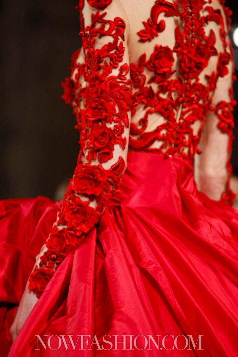Красное платье Эстетика
