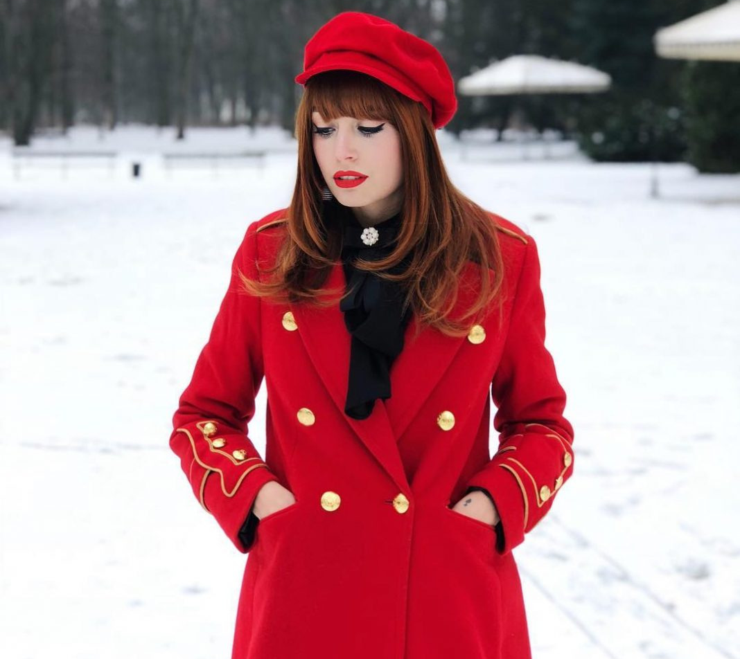 Пальто для рыжих девушек