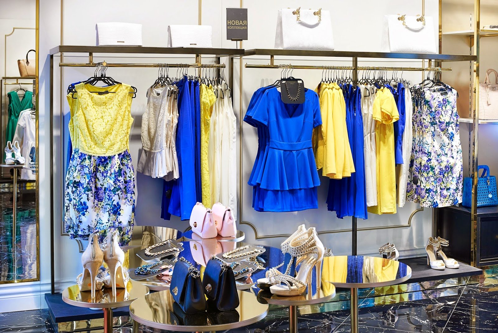 Магазины женского платья в москве