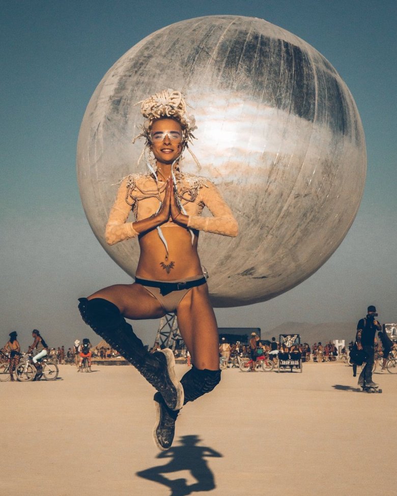 Cara Delevingne Burning Man 2022