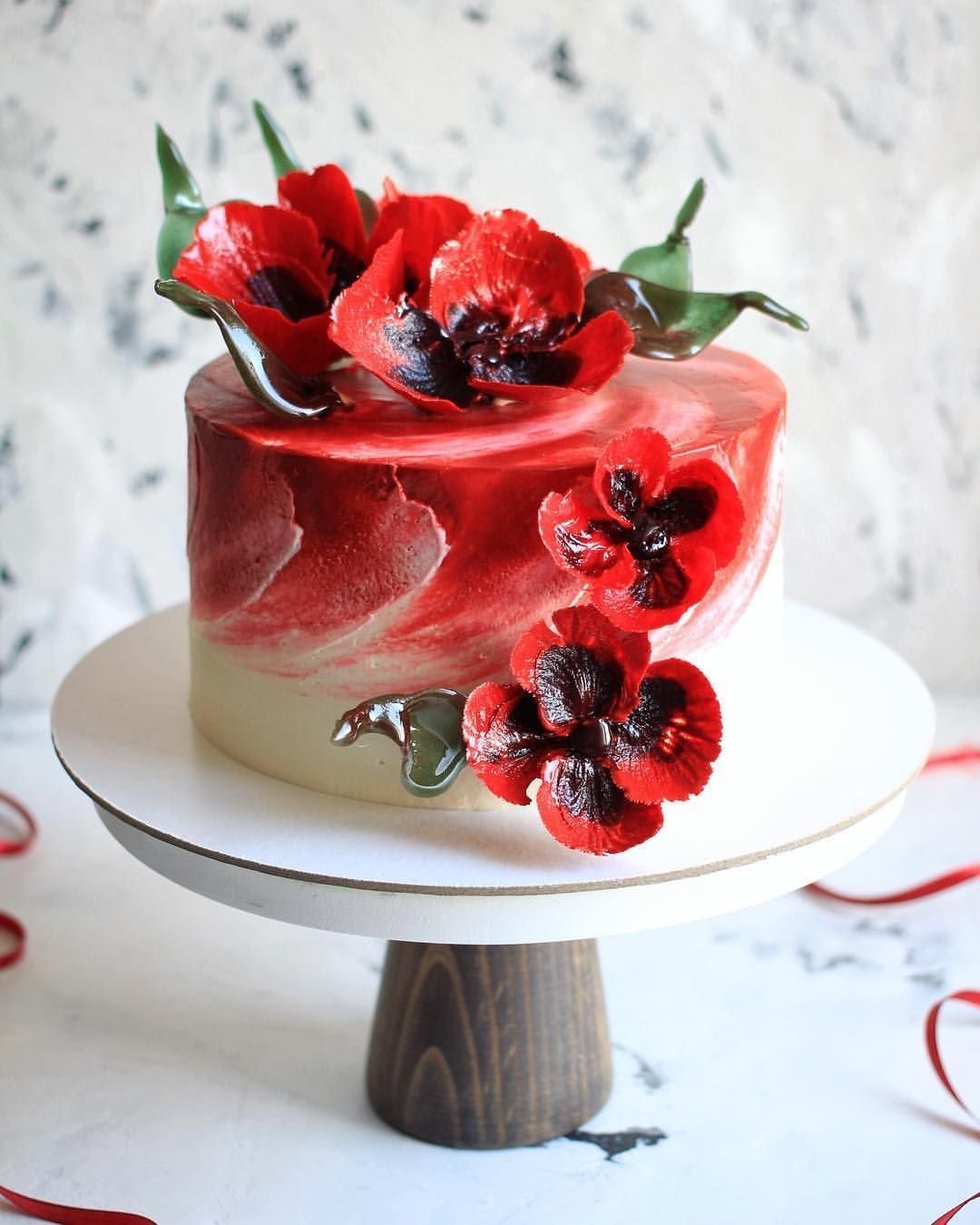 Как сделать изомальт на торт. Украшение торта. Торт цветы. Цветы для украшения торта. Украшение десертов.