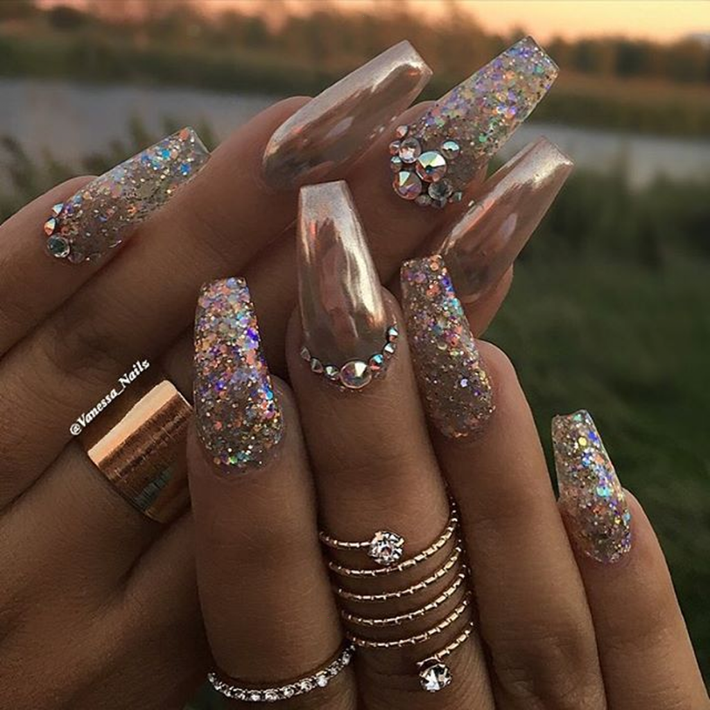 Красивые ногти с блестками фото