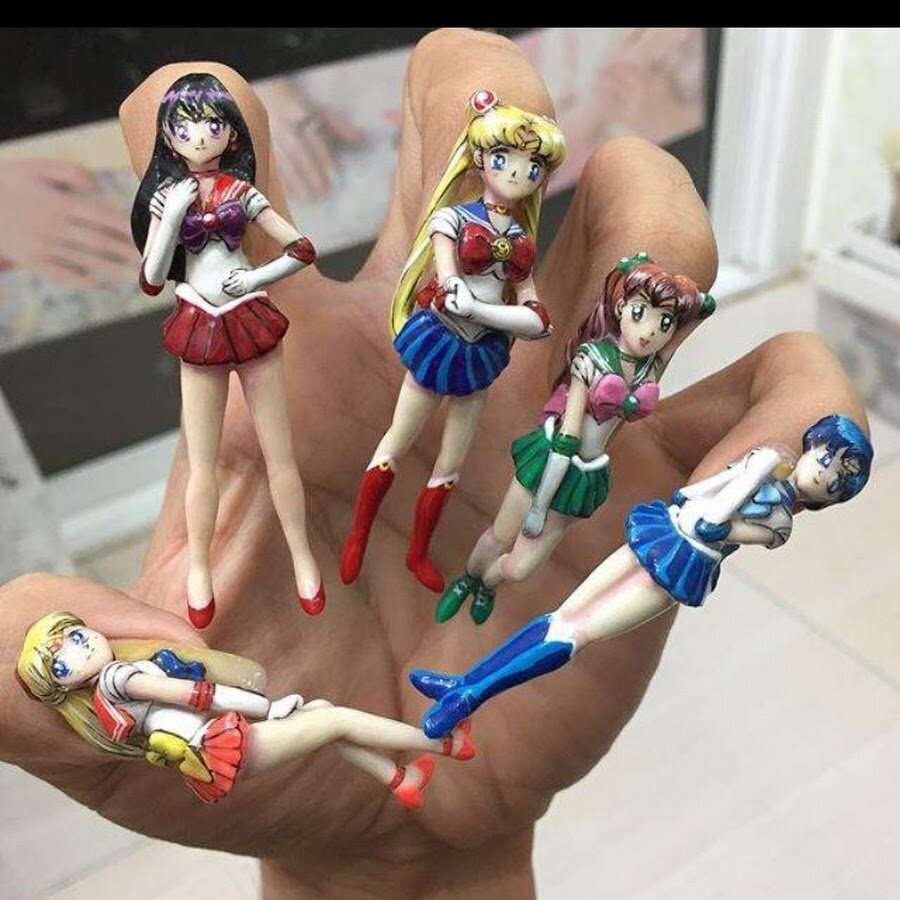 Маникюр Sailor Moon