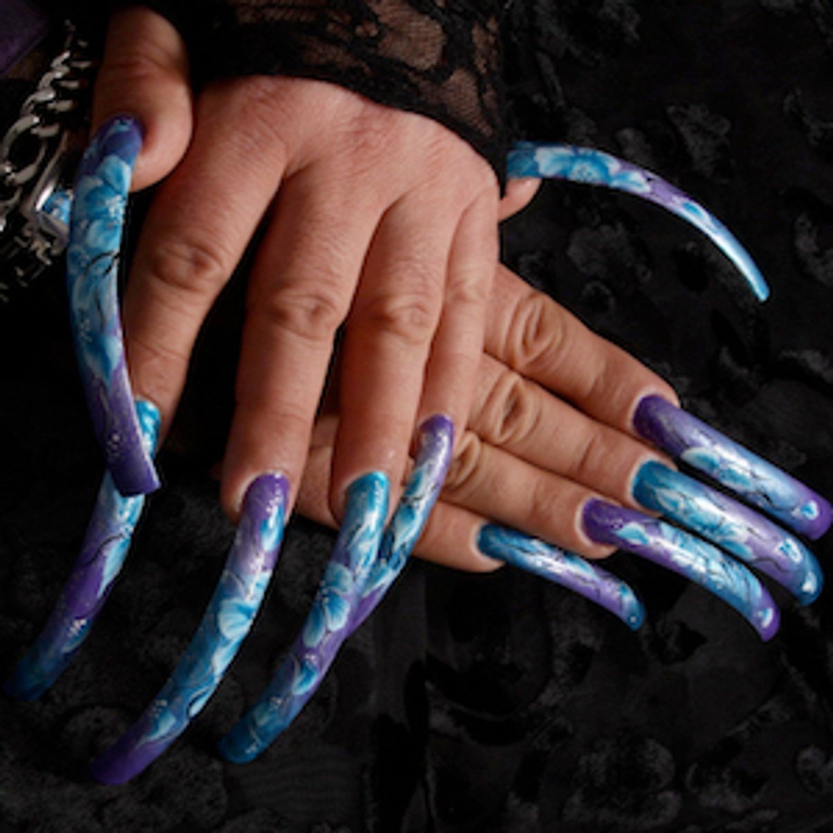 Фото длинных ногтей на руках красивые