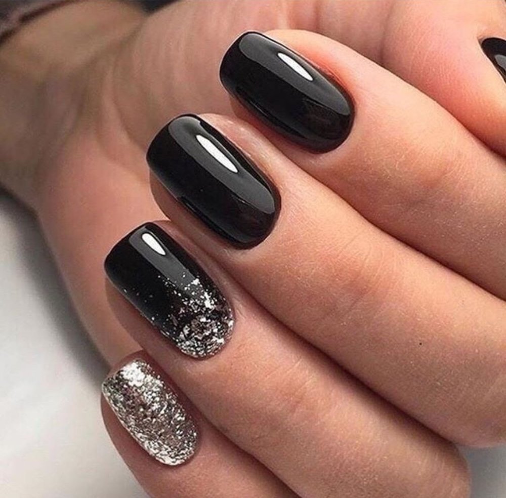 Дизайн ногтей черный с серебром (60 фото) .